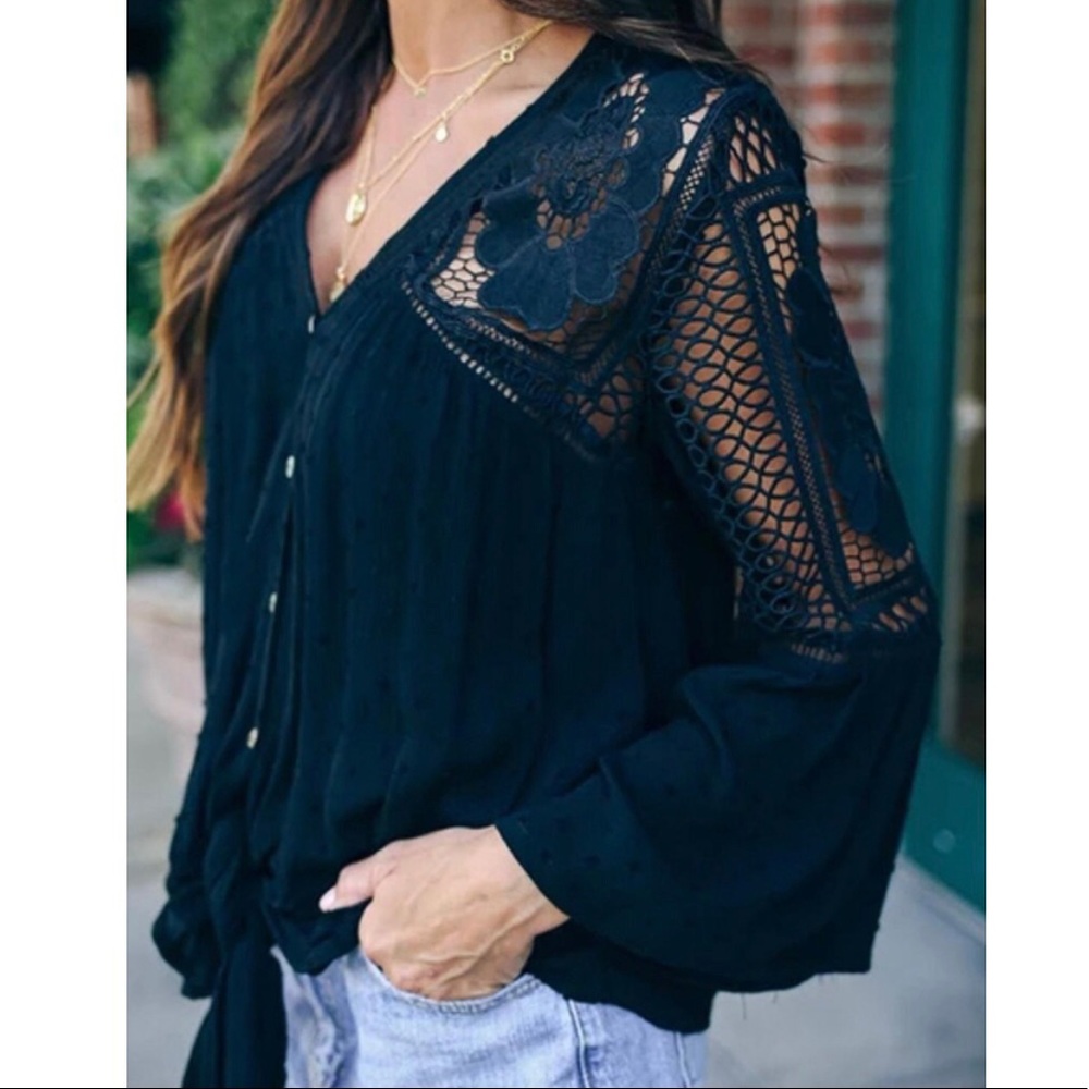 5⭐️ 1 LEFT /MORGAN/ Crochet Lace Tie Front Top - Picture 2 of 8